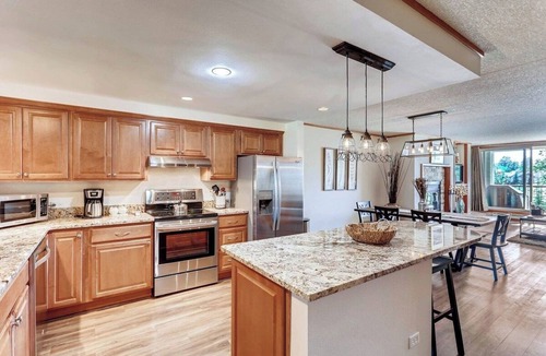 Keystone Hotel | Evergreen Condominiums by Vail Resorts