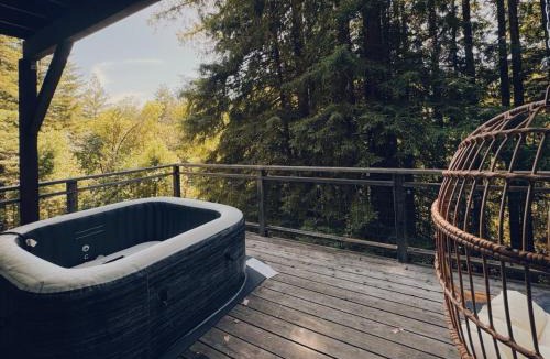 Felton House | Evergreen Escape