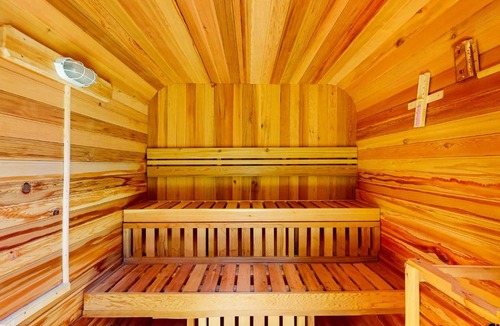 Longbranch House | Evergreen Hideout