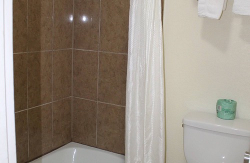 Winnfield Hotel | EverGreen Inn & RV