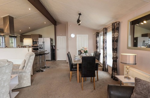 Cayton Bay Cottage | EVERGREEN PINES, pet friendly, country holiday cottage in Scarborough