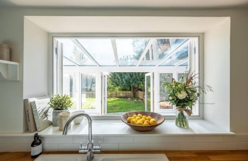 Holt House | Evergreen, Thornage, Norfolk