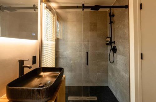 Covington Ski Chalet | Everlake Lakeside Cabins