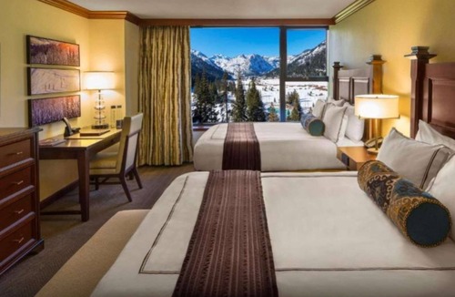 Olympic Valley Hotel | Everline Resort & Spa Deluxe Queen Valley View