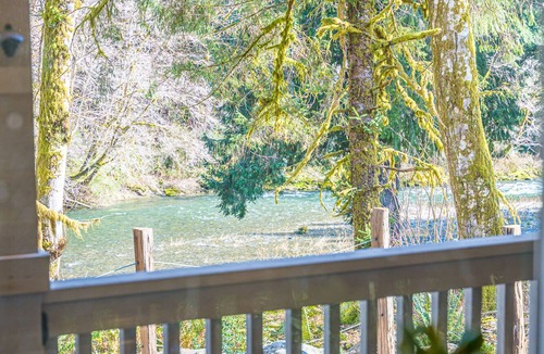 Beaver Cabin | Evermore: River House