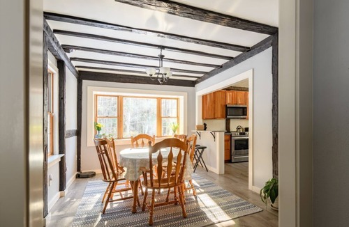 Alexandria House | Every Season Get Away