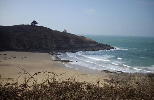 Pleneuf-Val-Andre House | Everything on foot and in the peace and quiet!