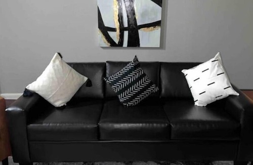 Norman Apartment | Everything you need to call home + car rental