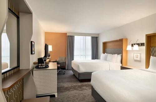 Fort Worth Hotel | Everything You Need For The Perfect Vacation! 3 Convenient Units! Indoor Pool