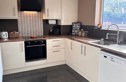 Ormskirk House | Everythings Cosy at Clucas