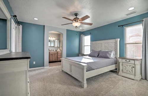 Page House | Evolve Family Hideaway Less Than 5 Mi to Lake Powell!