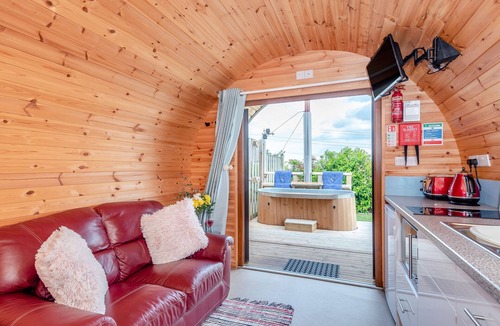 Oakenholt Cottage | Ewe Two