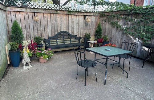 The Village Apartment | Exc Location & Comfortable Apt 2BD 1BA Downtown JC 12 min to NYC