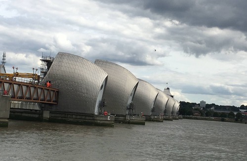 Royal Docks House | Excel, executive double rooms ! £99 for 2rooms !