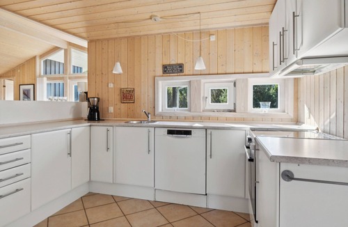 Hojby House | Excellent cottage with sauna and spa 10 persons