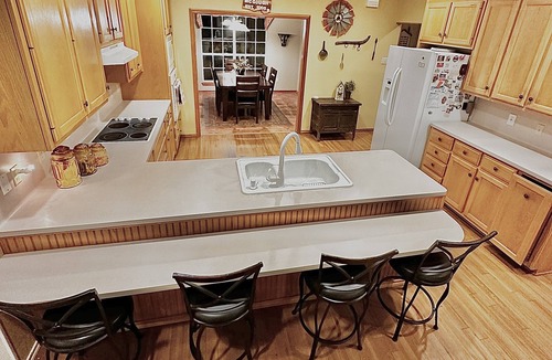 Waco House | Excellent Rental for Family, Events, Girls Trip or Magnolia Silos or Baylor Univ