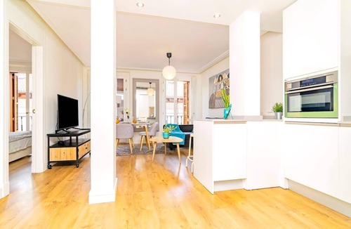 Literary Quarter Apartment | Excepcional Apartamento en Calle Atocha