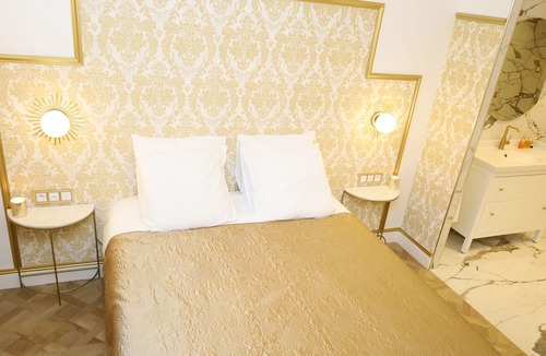 Villefranche-sur-Saone Apartment | Exceptional apartment with jacuzzi