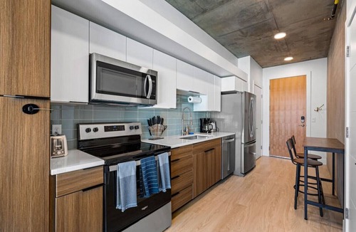 Rio Grande Apartment | Exceptional 1BD/BA-Pool/Htub/Gym