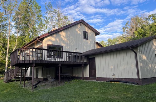 Cohasset House | Exceptional 4BDR on Sugar Lake