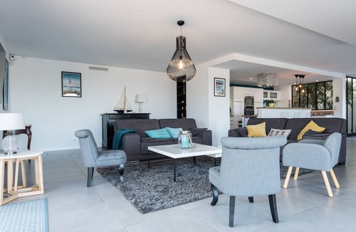 Banyuls-sur-Mer Villa | Exceptional 5-star villa, sea and mountain views, swimming pool.