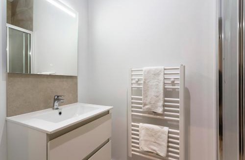 Yves Farge - Le Fleuve Apartment | Exceptional Apartment - Terrace 2P Oullins