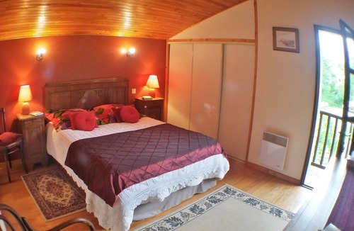 Ousse-Suzan House | Exceptional bed and breakfast