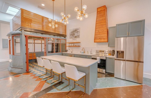 Central Business District Apartment | Exceptional Boutique Home, Downtown with Secure Gated Parking