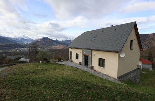 Saint-Pastous Ski Chalet | Exceptional chalet overlooking the valley