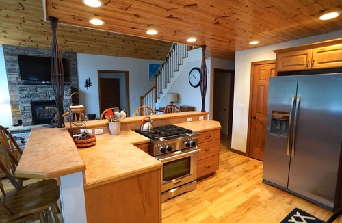 Harbor Springs Ski Chalet | Exceptional Chalet near Harbor, Nubs Nob and Boyne Highlands Ski and Golf Resort