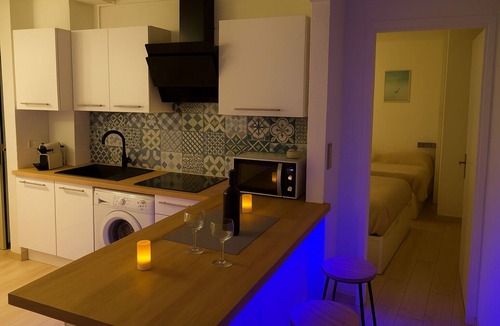 Canet-Plage Apartment | Exceptional Sea View – Sunrise Guaranteed!