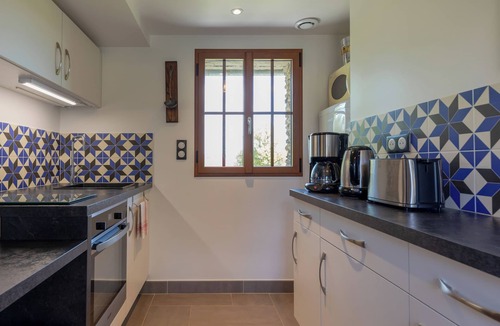 Segur-le-Chateau House | Exceptional gite