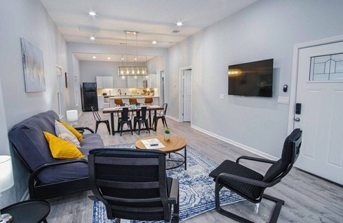 Historic Garderns House | Exceptional Home So Close to Riverwalk & Downtown!
