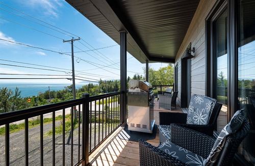 La Malbaie House | Exceptional house with riverview