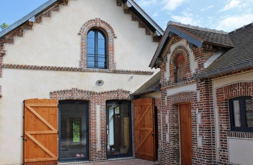 L'Aigle Apartment | Exceptional house with indoor pool and sauna in L'Aigle