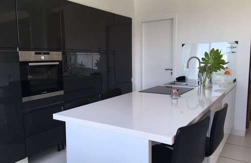 Le Relecq-Kerhuon House | Exceptional location for this waterfront house