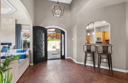 Cardinal Hills House | Exceptional Lake Travis Estate w Pool