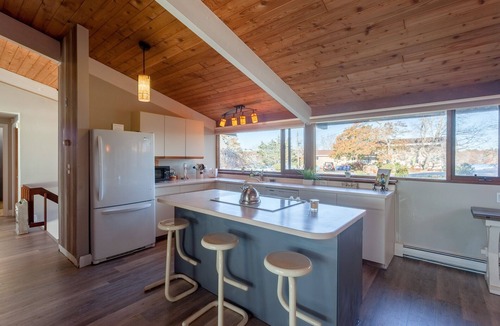 West Wareham House | Exceptional Lakefront "Deck" House with incredible water views!