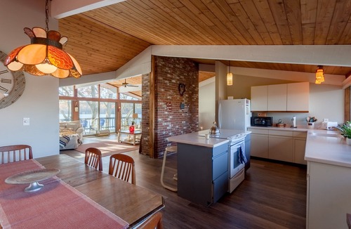 West Wareham House | Exceptional Lakefront "Deck" House with incredible water views!