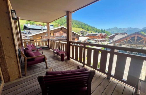 Les Gets Apartment | Exceptional location | Opposite the slopes | 9 p