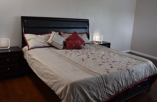 Edenvale House | Exceptional/Pool/Mountain view/2300Sqft²/King/4B/2.5B/400MB+Spd