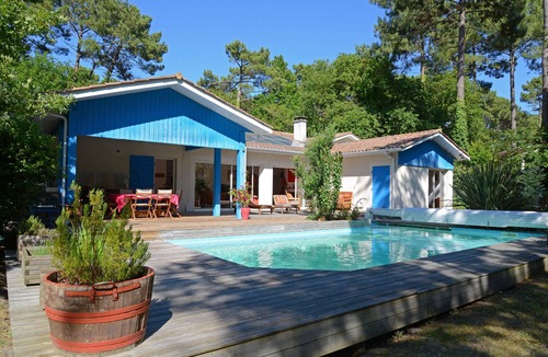 Biscarrosse Villa | exceptional, quiet, golf on 27 holes character villa, heated pool