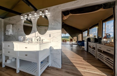 Marble Falls RV Rental | Exceptional Safari Tent Rental in Burnet, Texas, for Unforgettable Glamping Escapes