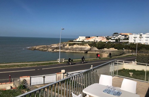 Vaux-sur-Mer House | Exceptional sea view