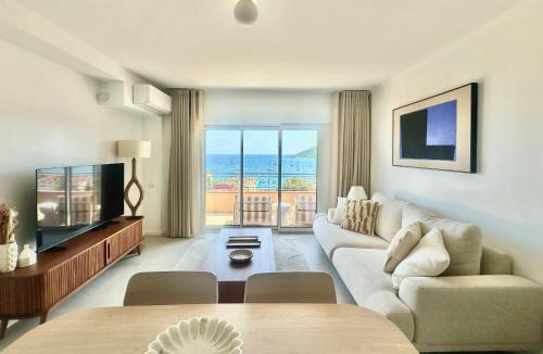 Agay Apartment | Exceptional - Sea View - 6 People - Air Conditioning - Parking