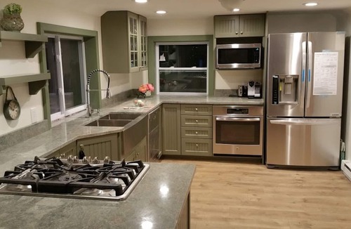 Surry Cottage | Exceptional Toddy Pond Cottage with C/A