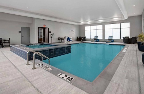 Farmers Branch House | Exceptionally Comfortable Rm w/ Great Amenities!