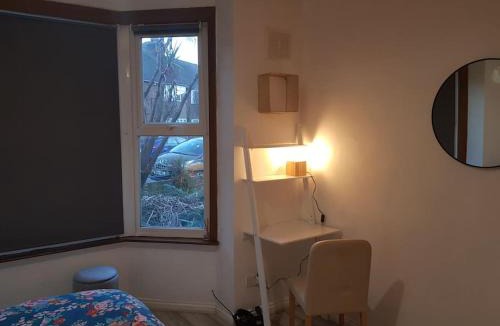 Greenhithe House | Exciting 2 bed flat