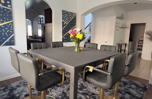 Humble House | Exciting Family-Friendly Home With Pool Near IAH & Downtown Houston!