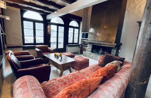 Davos-Dorf Apartment | Exclusive 160mq Castle Apartment in Davos